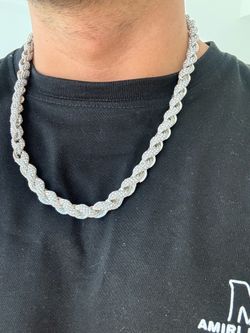 Iced out rope chain