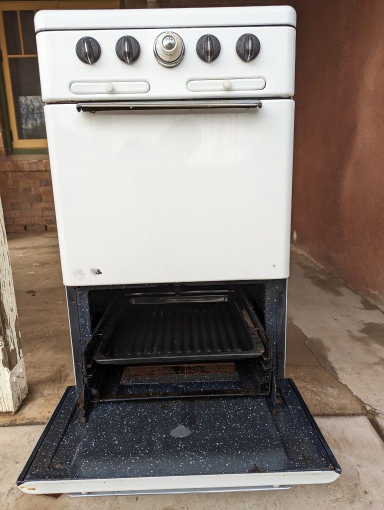 Vintage Gas Stove