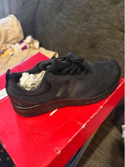 New balance non slip shoes