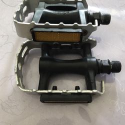 Free Bike Pedals 