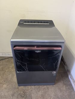 BRAND NEW Whirlpool Gas Dryer.