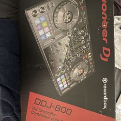 DDJ-800 