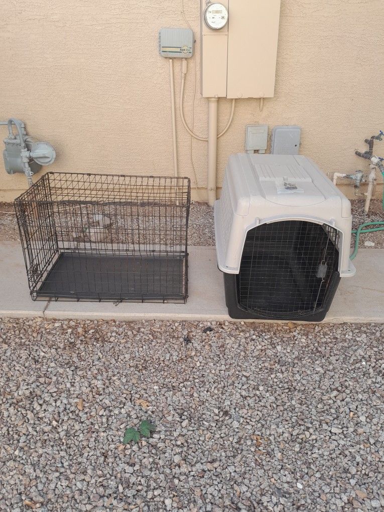 Pet Dog Metal Wire Crate Large $30 Or Plastic Kennel X-large $50 Read Description See All Photos 