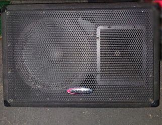 Two Harbinger 12" 2 Way Stage Moniters