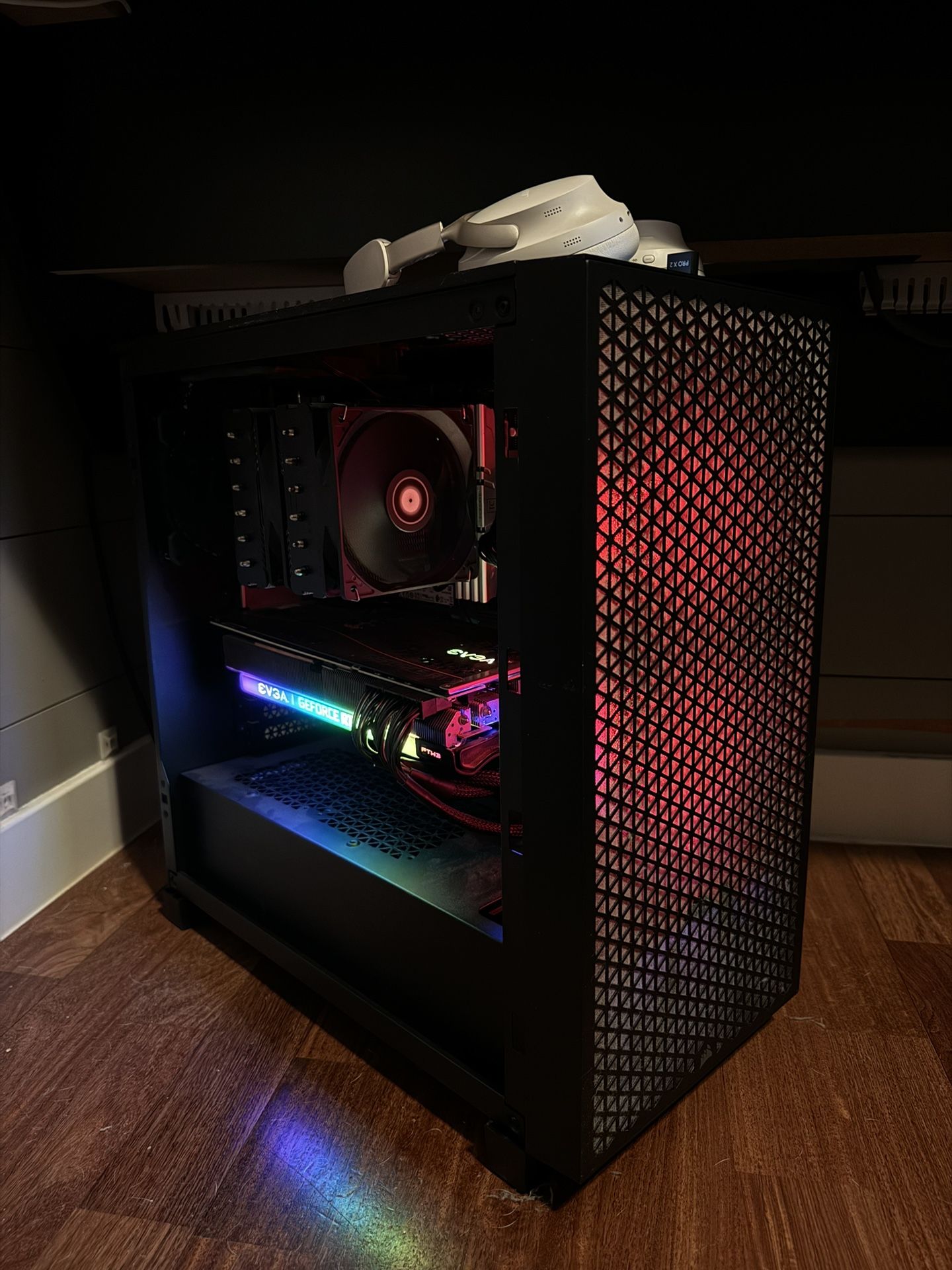 High-End Gaming PC – Ryzen 7 5800X3D / RX 6700 XT / 32GB RAM / WiFi 6 – No Storage