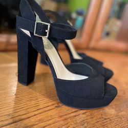 Jessica Simpson heels 9