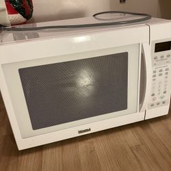 Brand New Microwave 
