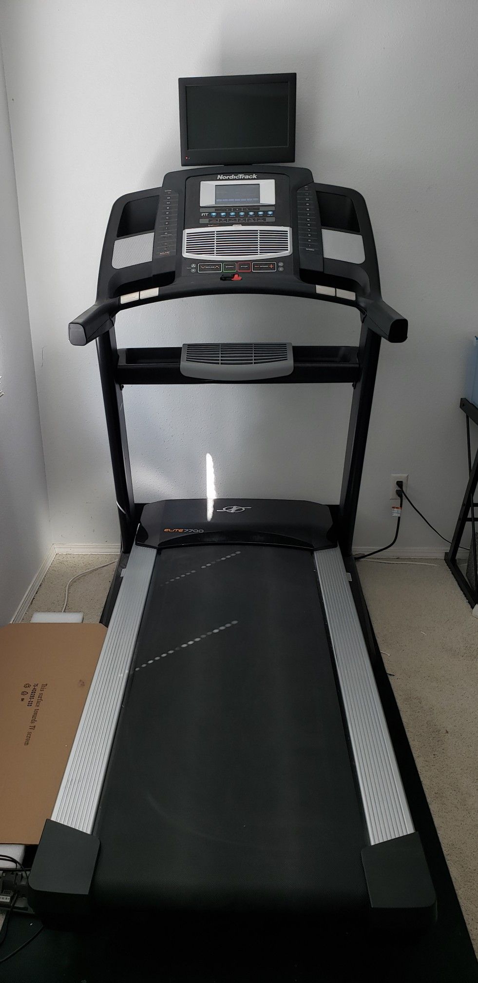 NordicTrack Elite 7700 treadmill