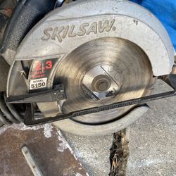 (Not Free Make Offer) Skilsaw And Craftsman Saw