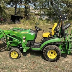 John Deere 1025R Backhoe 120R + Forklift