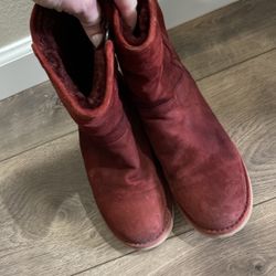 Ugg Size 5