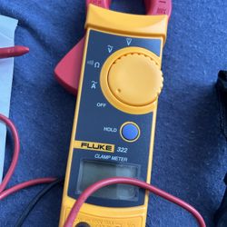 Fluke Digital Clamp Meter