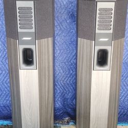 BOSE 701 Direct/Reflecting floor-standing tower speakers
