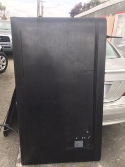Samsung 70 Inches 2021. For Parts