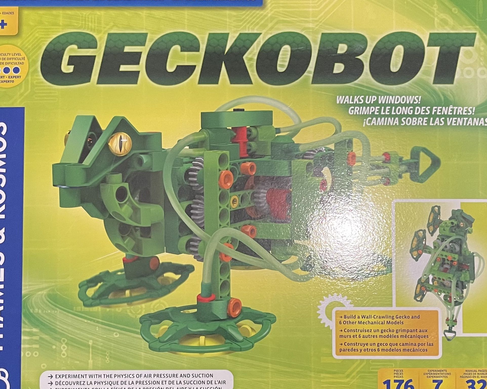 Brand New Geckbot