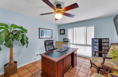 Office Desk