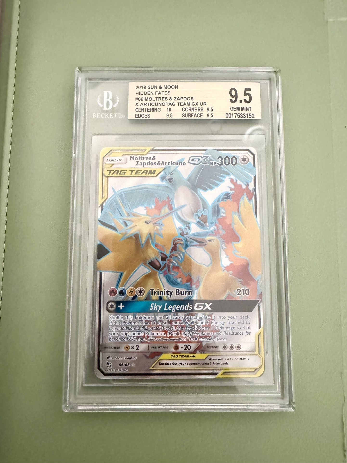 Pokemon Sun & Moon Hidden Fates Slab
