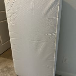 Crib Mattress With Mattress Cover