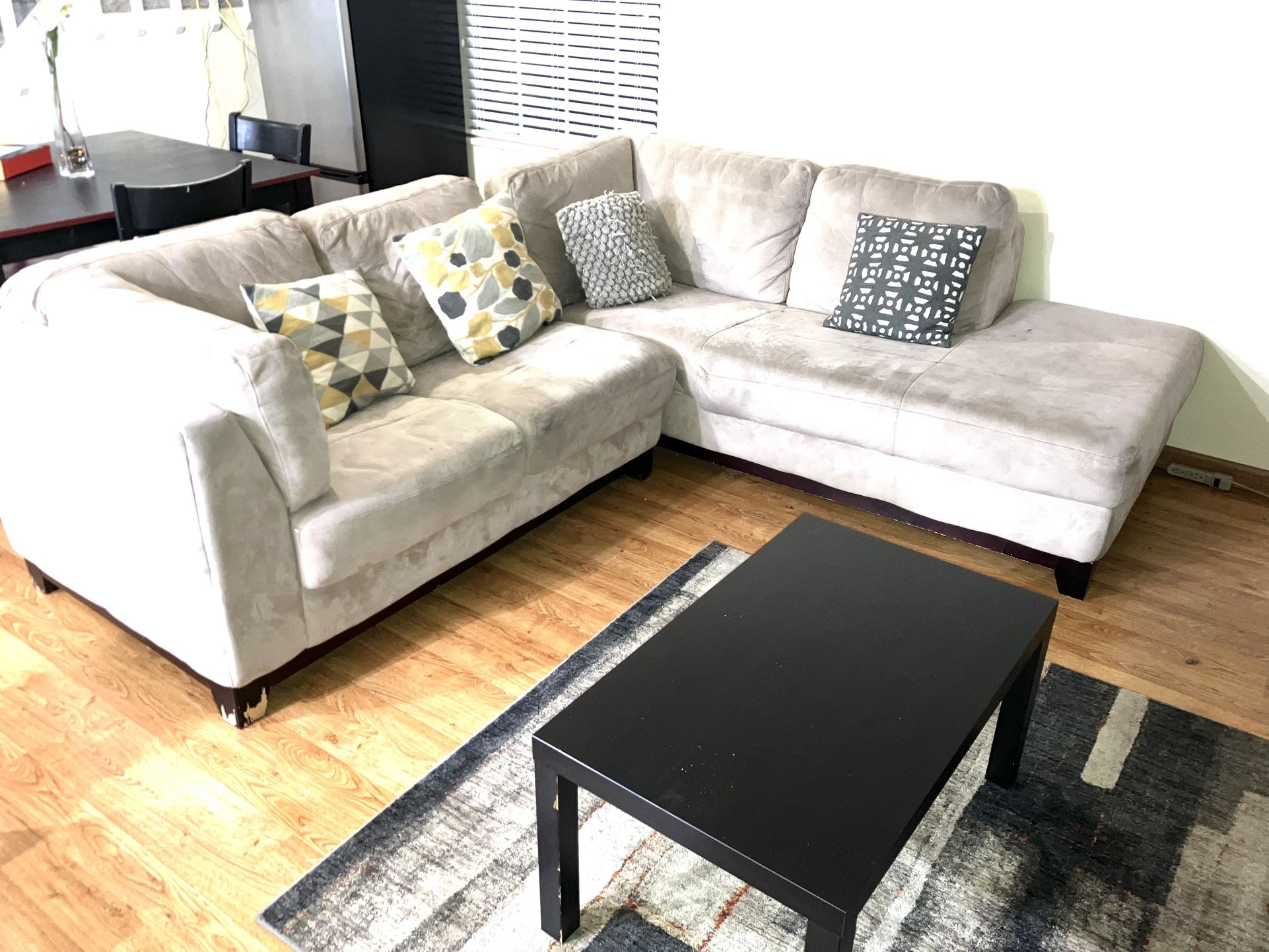 Sectional Couch (Gently Used)