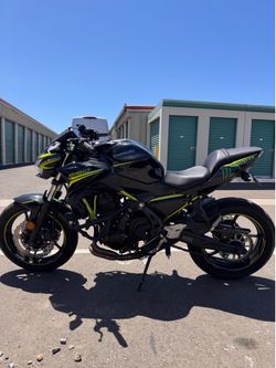 Kawasaki Z 650 clean title