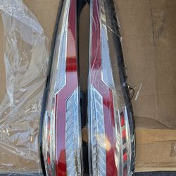 07-14 Chevy Tahoe / Suburban / GMC Yukon / Yukon XL Tail Lights Taillights Luces Traseras Calaveras Micas Faros Lamps