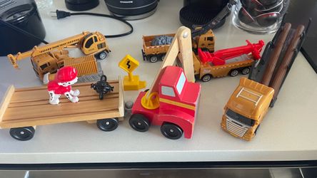 Construction vehicles only $5 for everything together