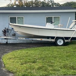 1973 Mako 17’ Center Console