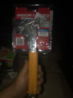 Staple hammer