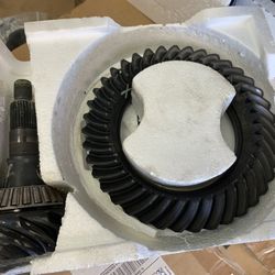 Ram 1500 OEM 3.55 Ring And Pinion 