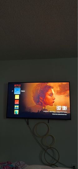 TV Samsung with the control good condition.