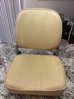 Boat seat , like new