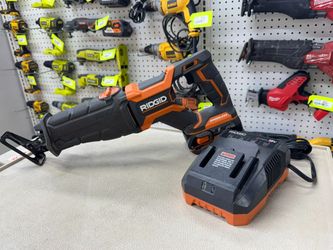 RIDGID 18V BRUSHLESS CORDLESS RECIPROCATING SAW USED