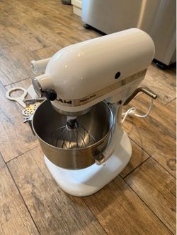 Kitchen aid mixer