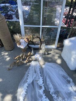Wedding Seating Chart , Vails