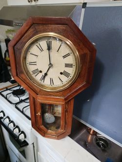 Circa 1900 Schoolhouse regulator clock by Simon Whitman