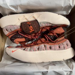 Nike ISPA Sense Flyknit