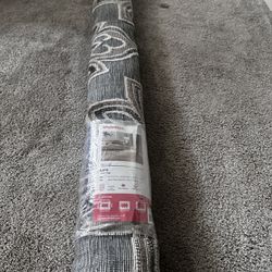 Indoor/ outdoor Area rug 