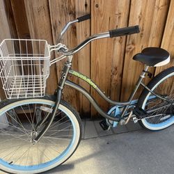 Cruiser Bike: Sun Bicycles Revolutions