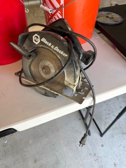 Black and Decker Circular Saw
