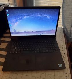 Like new condition Newly installed hard drive Fresh install of windows 11! 90 day warranty Can meet anywhere to test ! $150 firm Cash debit credit cas
