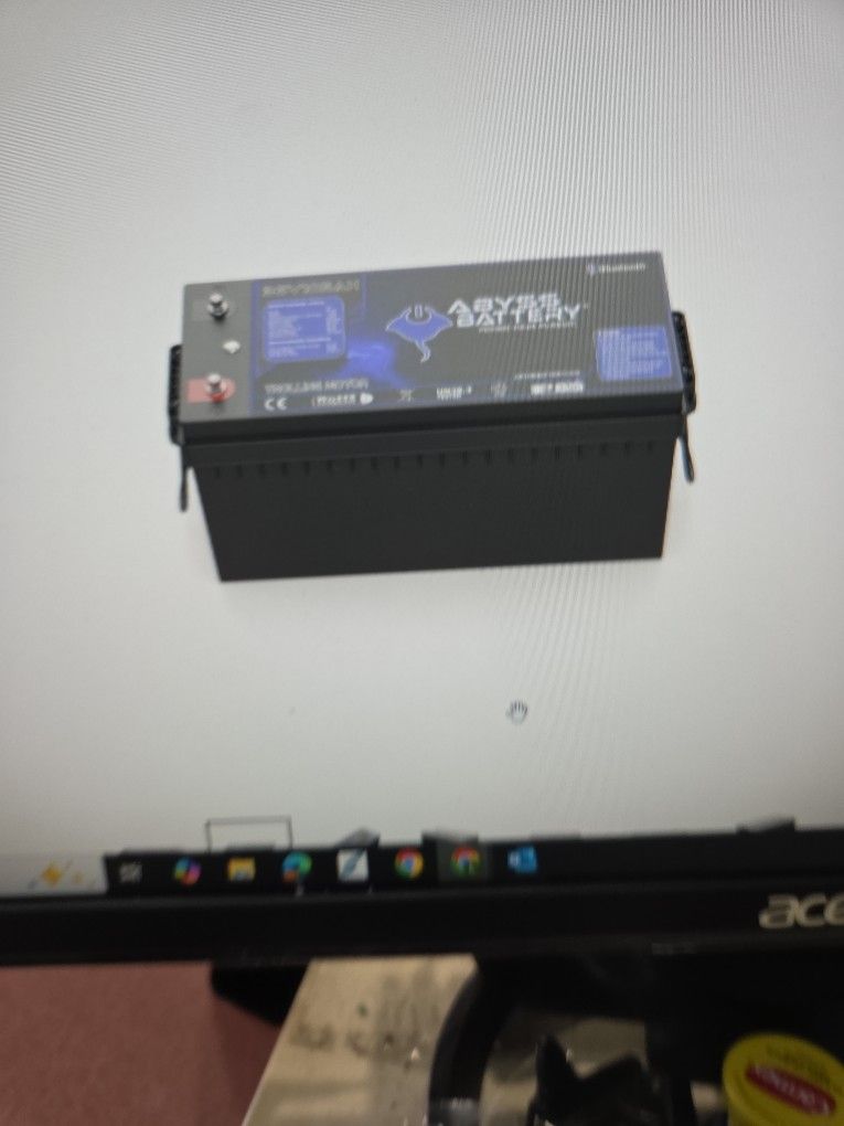 Abyss On-Board 36V 20A HIGH-PRECISION MARINE LITHIUM BATTERY CHARGER