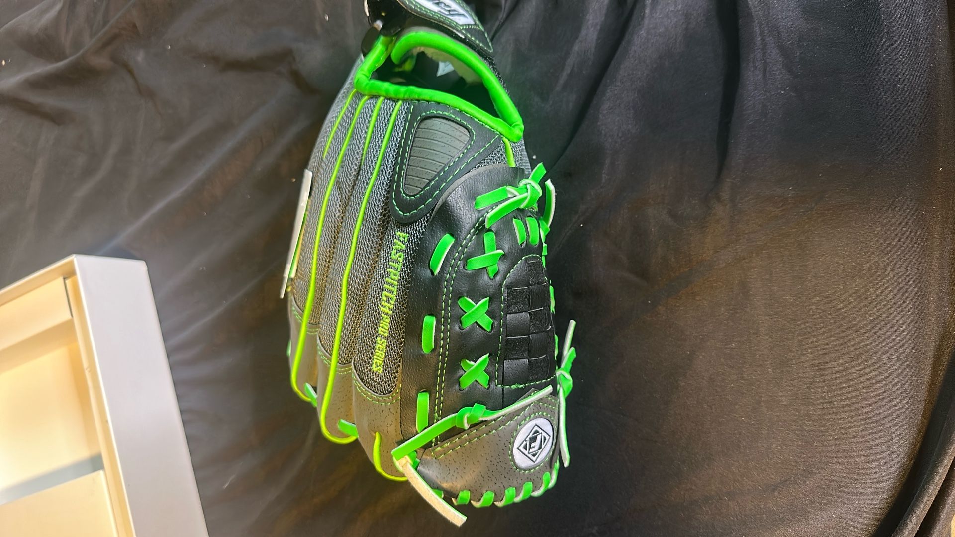 Franklin Fastpitch Pro Series softball glove.