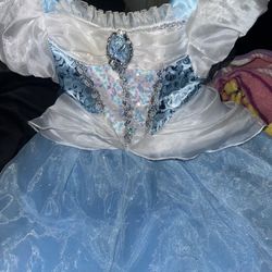 Cinderella Dress From Disney 3T