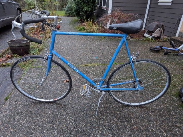 Vintage Blue Schwinn Traveler Road Bicycle 