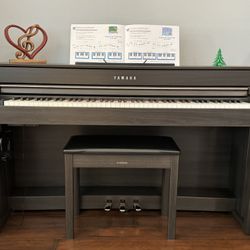 Piano Clavinova CLP 635