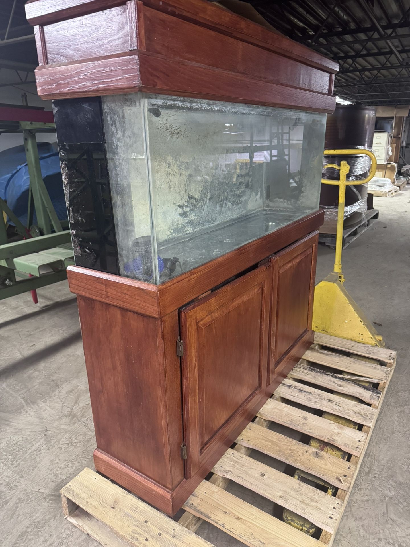 55 Gallones Fish Tank