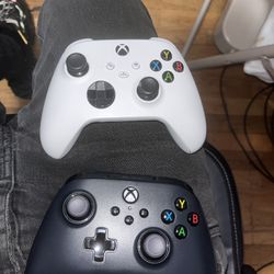 Xbox Series S /2 Controllers /2k26