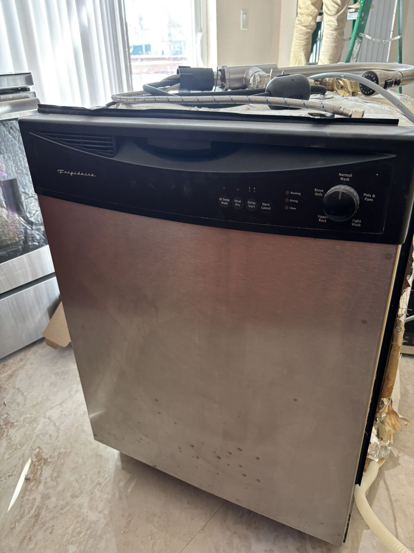 Frigidaire Dishwasher