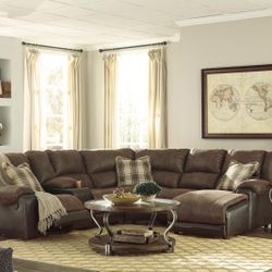 New Nantahala Coffee Reclining Sectional (Ashley)