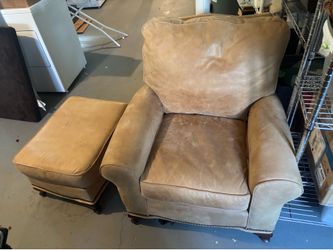 TV chair and ottoman
